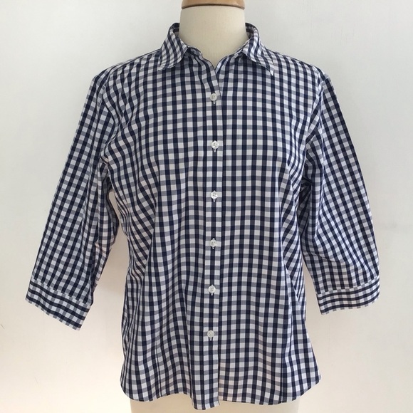 L.L. Bean Tops - L.L. Bean Wrinkle Free Cotton 3/4 sleeve blue/white checked button up shirt LP